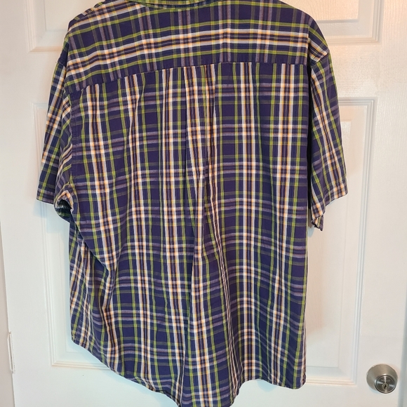 St. John's Bay Men's Classic Short Sleeve Button Down Shirt,  Size: XL - Picture 11 of 11
